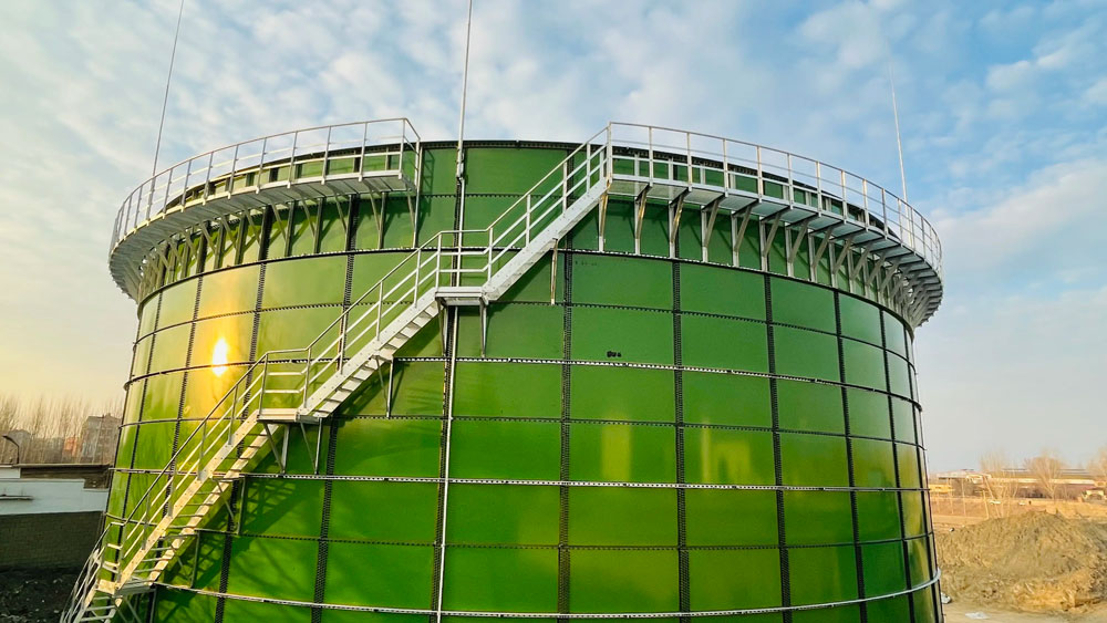 advantages-of-yikang-epoxy-coated-steel-tanks.jpg