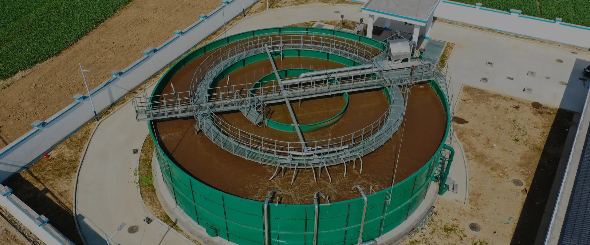 Installation of Epoxy Coated Steel Tanks